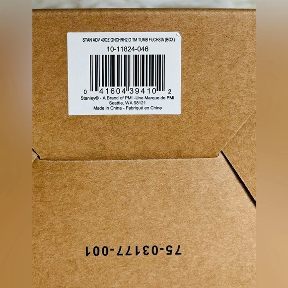 Stanley Tumbler Fuchsia QUENCHER H2.0 FLOWSTATE 40 OZ - Picture 15 of 15